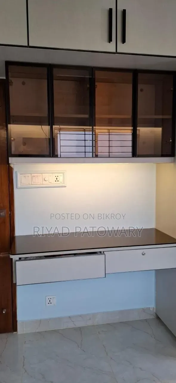 Furnished 3 Bedroom House in Basundhara for Sale