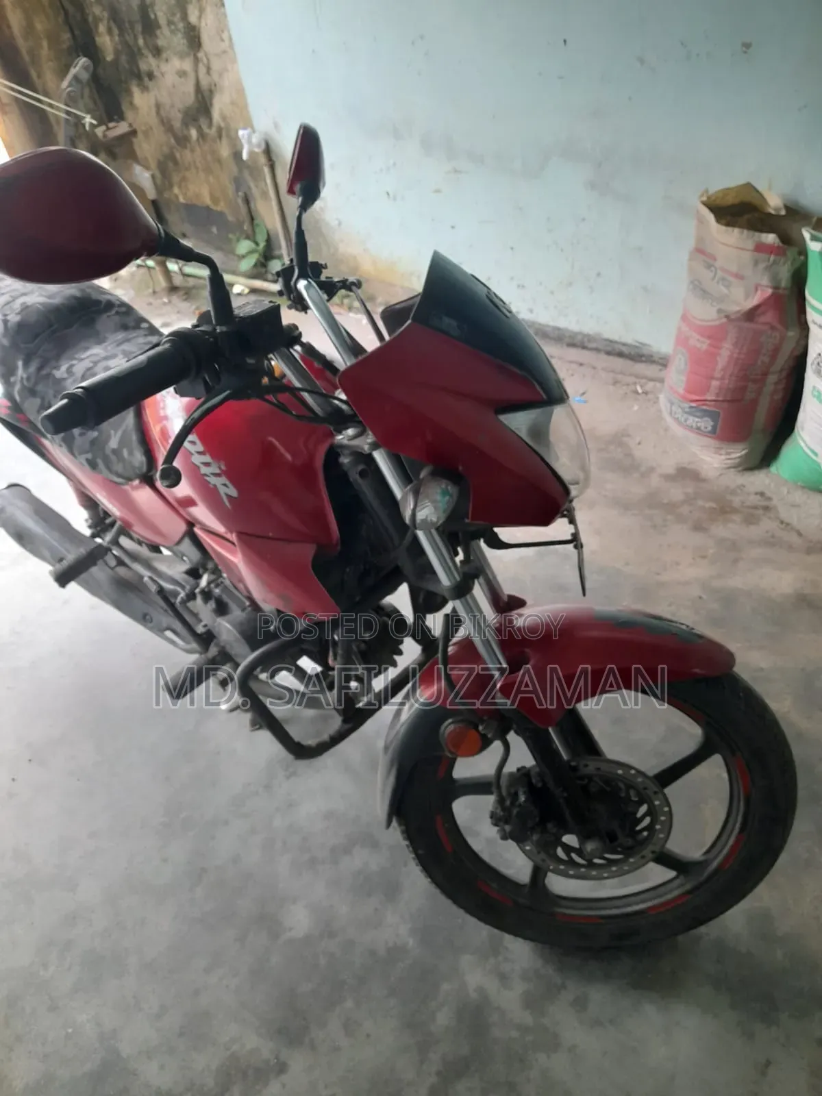হিরো গ্ল্যামার ২০১২ লাল