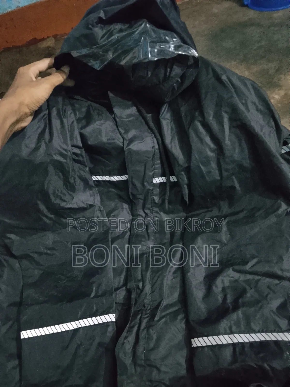 Will sell raincoat
