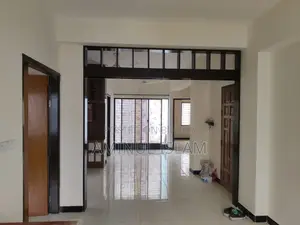 ঢাকা বসুন্ধরায় ৩ বেডরুমের অ্যাপার্টমেন্ট বিক্রয়ের জন্য