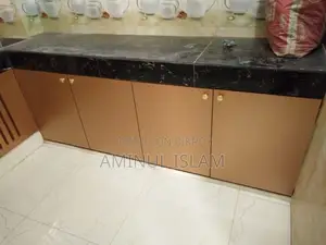 ঢাকা বসুন্ধরায় ৩ বেডরুমের অ্যাপার্টমেন্ট বিক্রয়ের জন্য