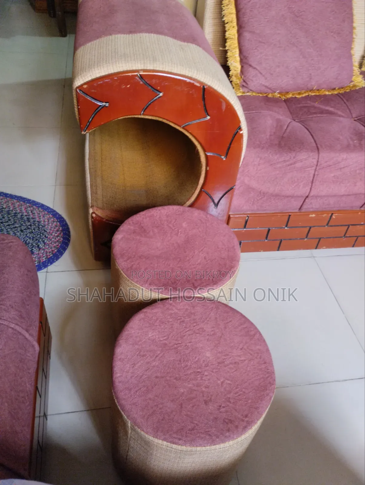 Corner Sofa With 4 Stools