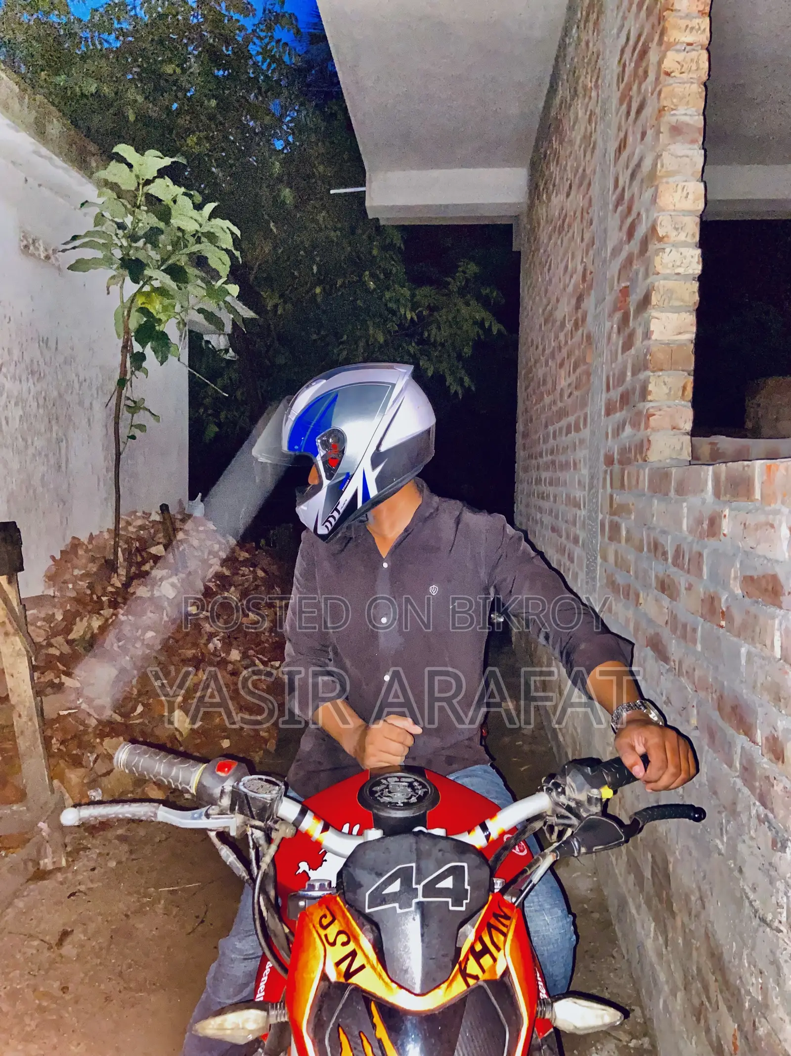 Benelli TNT 2019 Red