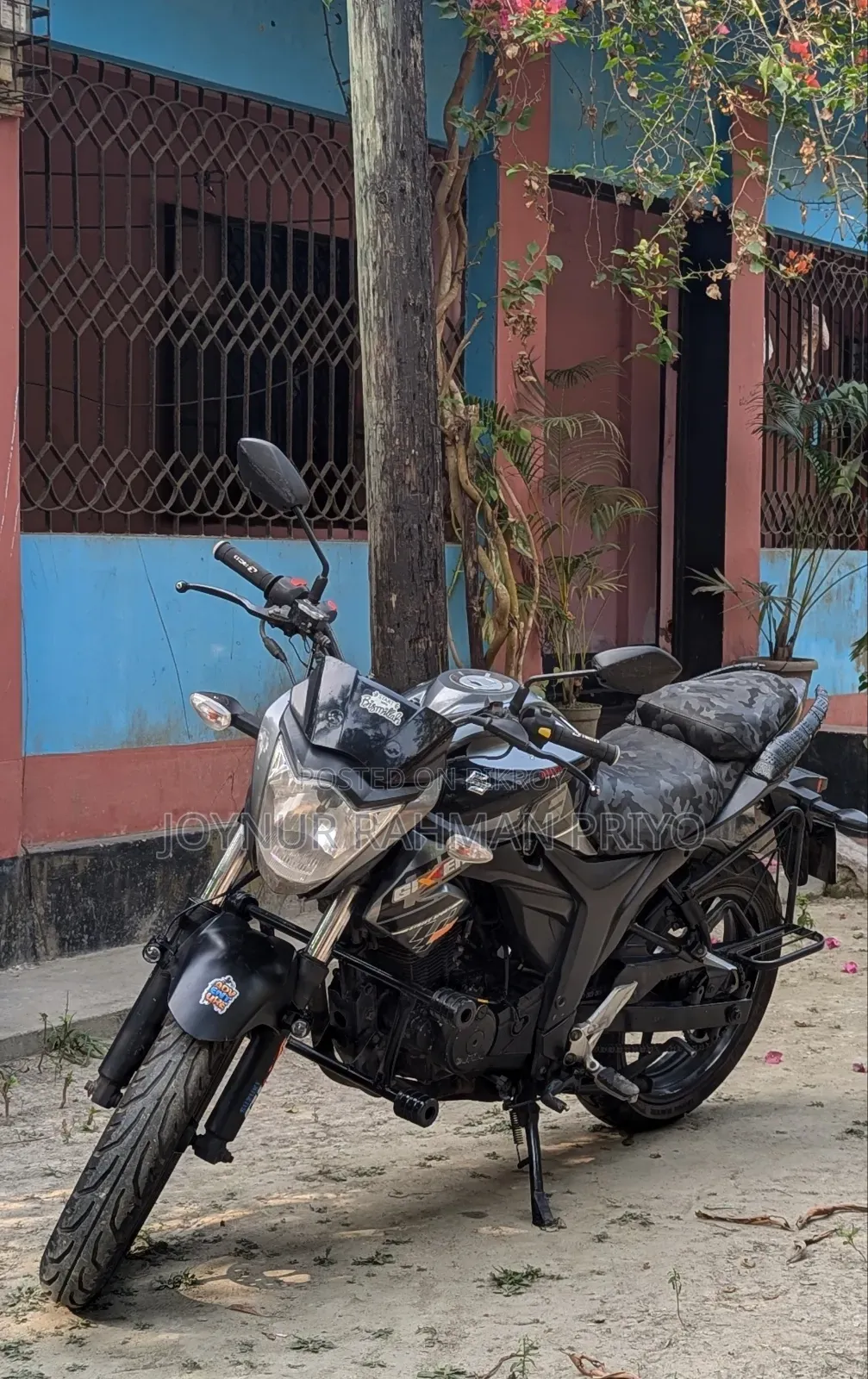 Suzuki Gixxer 2017 Gray