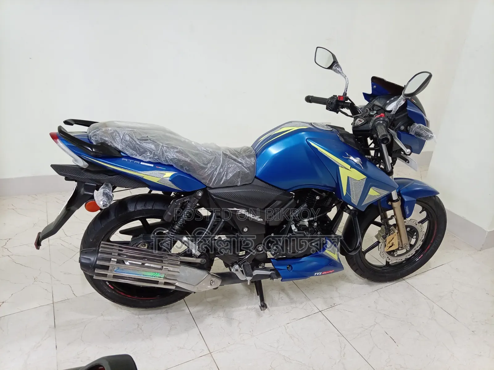 New TVS Apache RTR 160 2V 2025 Blue