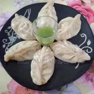 ফ্রোজেন মোমো