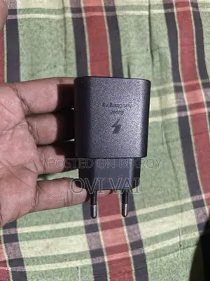 Original Samsung 25w Fast Charging Adapter
