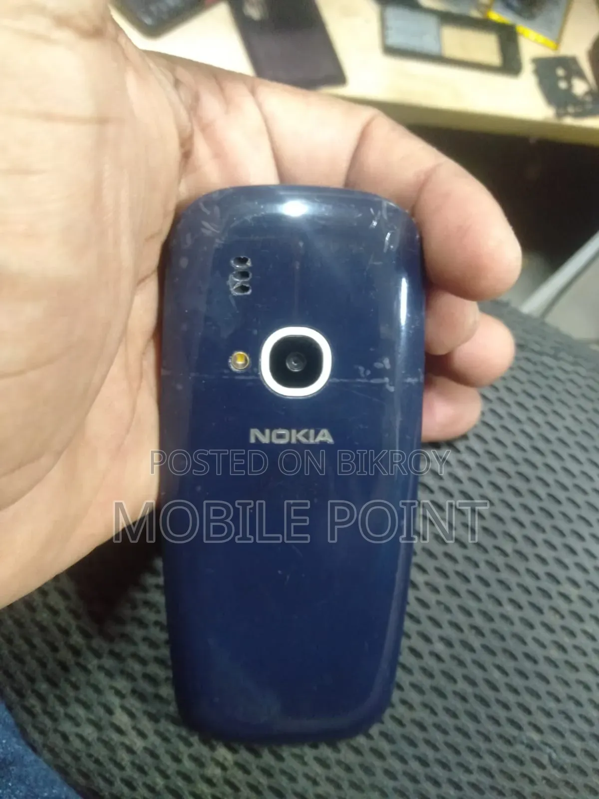 নোকিয়া ৩৩১০ কালো