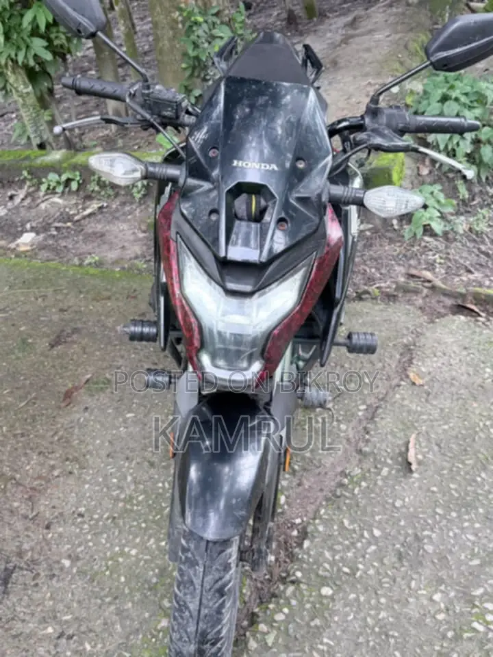 হোন্ডা এক্স-ব্লেড ১৬০ ২০২০ ব্ল্যাক