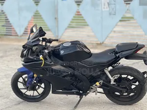 Yamaha R15 V3 2017 Blue