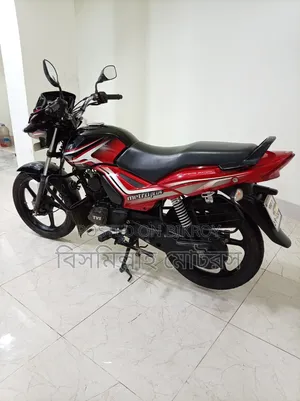 টিভিএস মেট্রো প্লাস ২০২৩ ব্ল্যাক