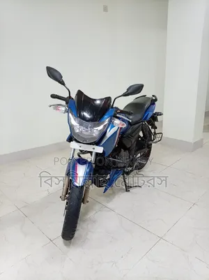 টিভিএস ২০১৮ নীল