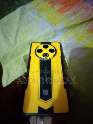 New Tecno Spark 30 128 GB
