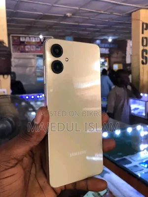 Samsung Galaxy A06 128 GB Rose Gold