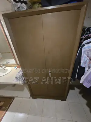 Steel Almirah Nice