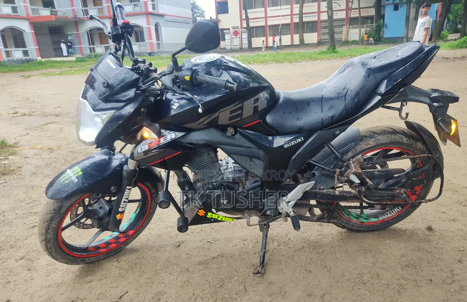 সুজুকি জিক্সার ২০২০ ব্ল্যাক