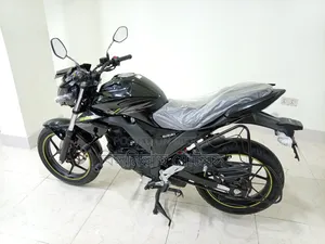 নিউ সুজুকি জিক্সার ২০২৬ ব্ল্যাক