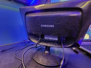 Samsung Monitor