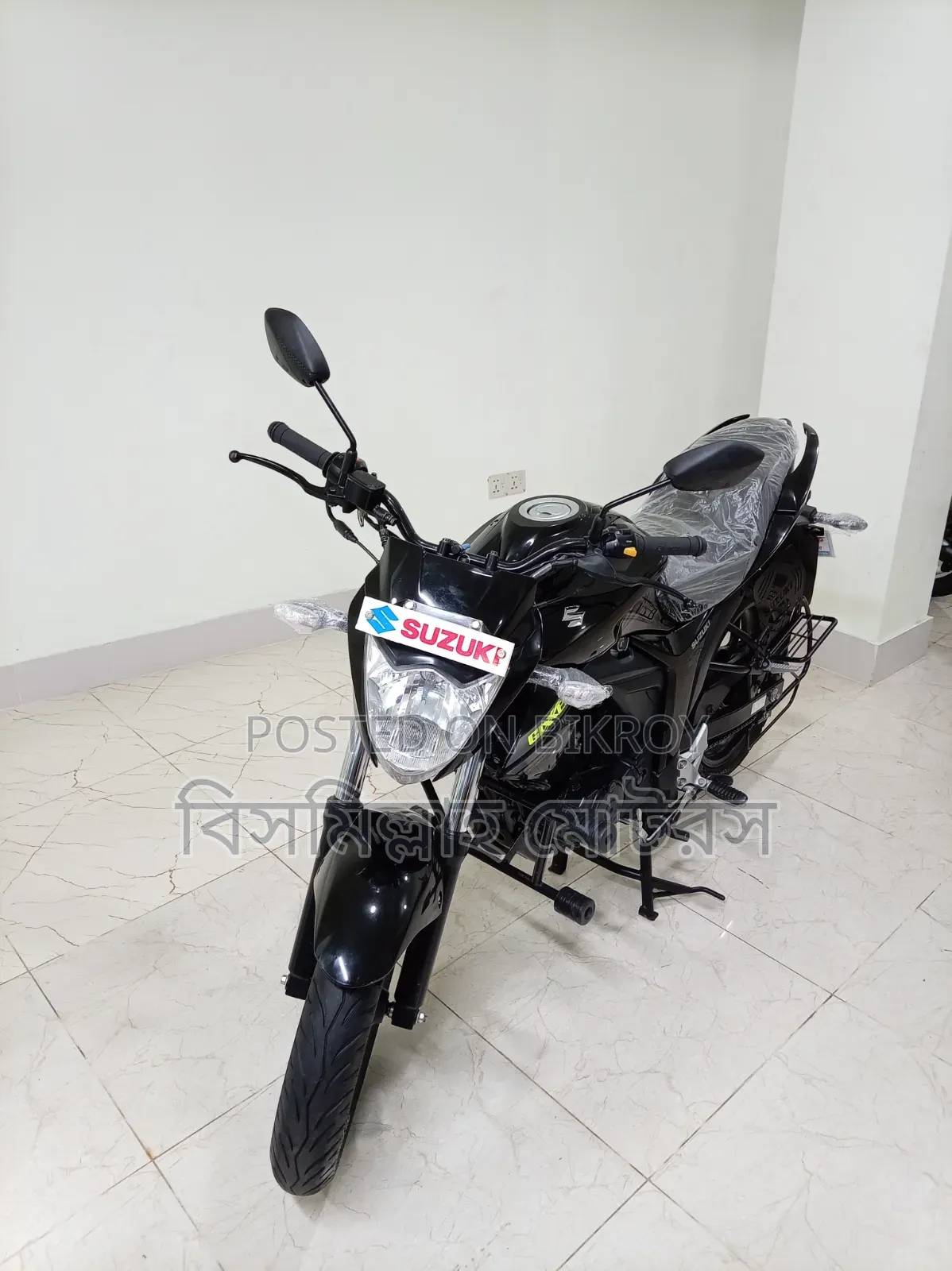 নিউ সুজুকি জিক্সার ২০২৫ ব্ল্যাক