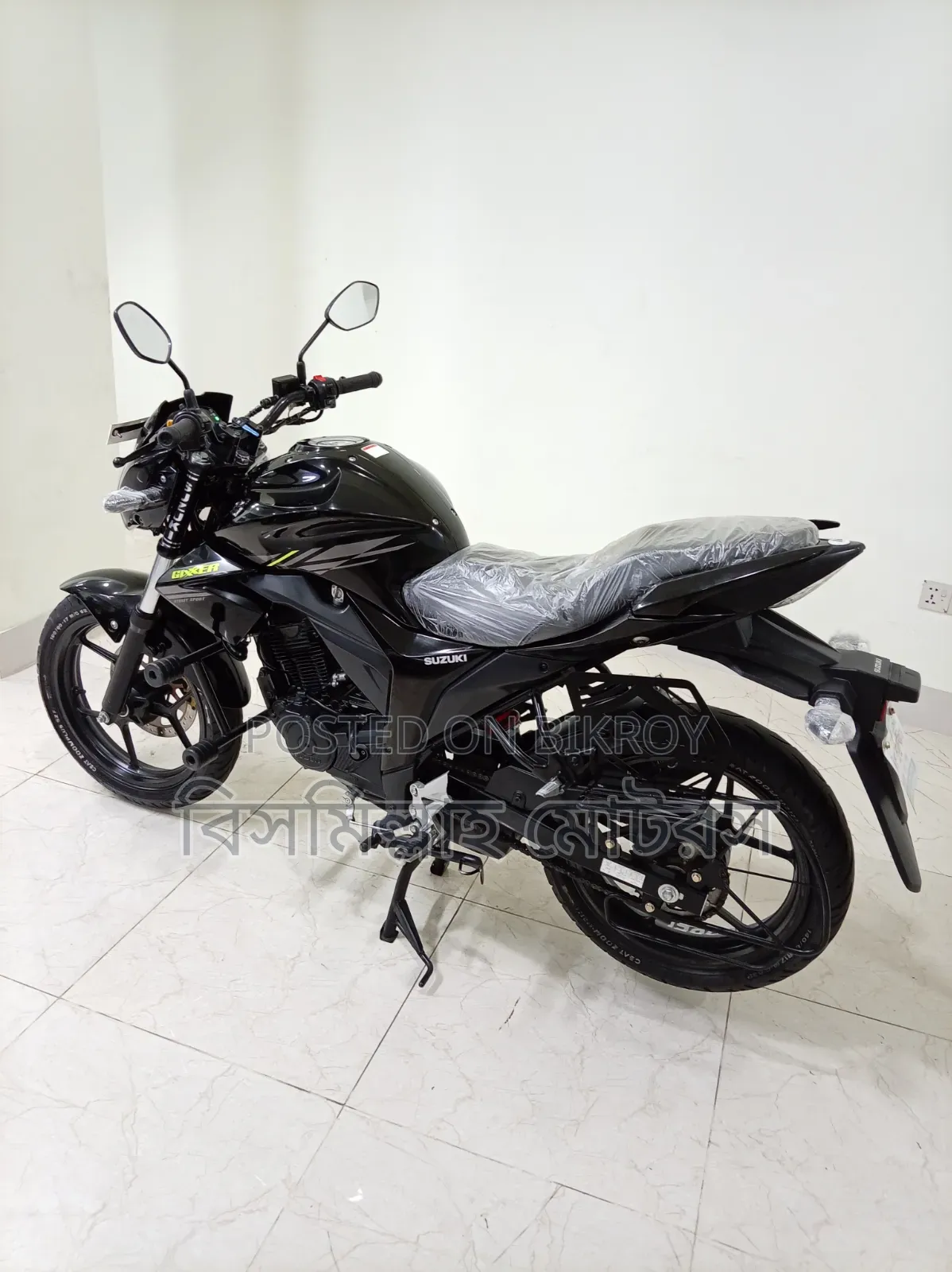 নিউ সুজুকি জিক্সার ২০২৫ ব্ল্যাক
