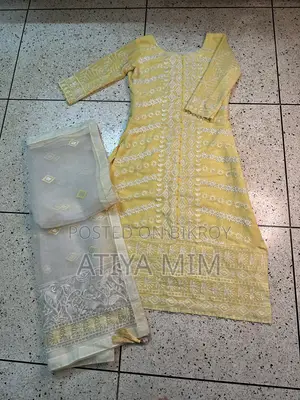 ব‍্যবহৃত পার্টি ড্রেস ৩৬ বডি পার্টি ওয়ার ড্রেস!