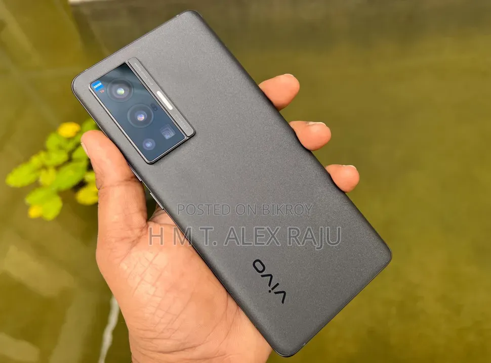 Vivo X70 Pro ২৫৬ জিবি ব্ল্যাক