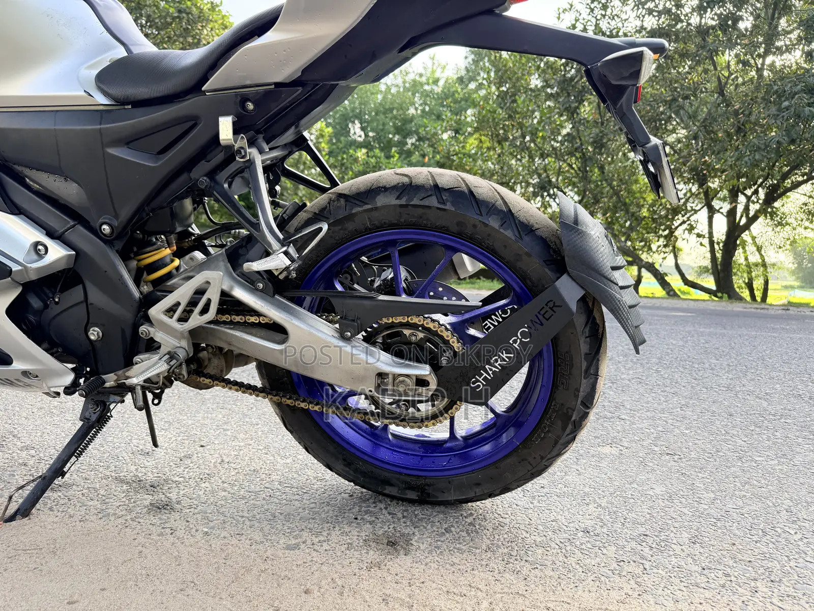 Yamaha R15M 2023 Silver