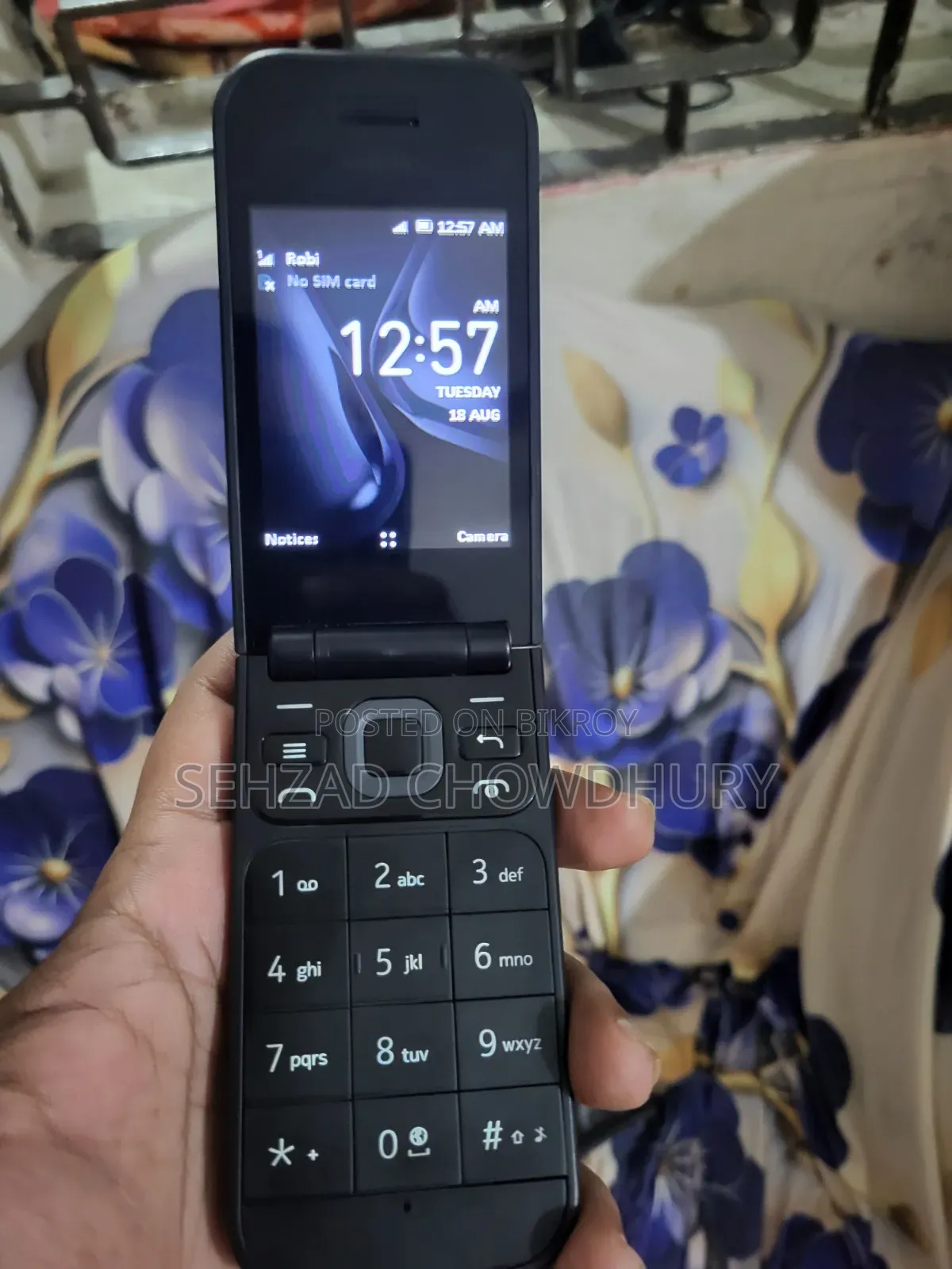 নোকিয়া ২৭২০ ফ্লিপ ৫১২ জিবি কালো