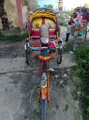 মোটরসাইকেল ২০২৫ কমলা