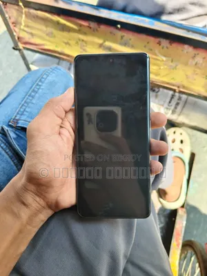 রিয়েলমি ১৪ প্রো ২৫৬ জিবি কালো