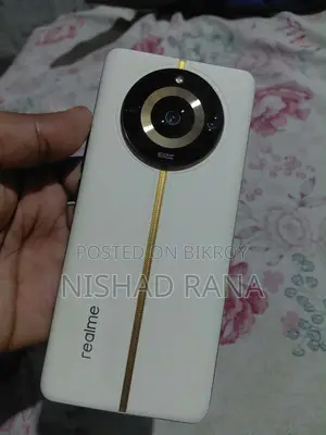 রিয়েলমি ১১ প্রো প্লাস ২৫৬ জিবি সাদা