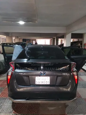 Toyota Prius 2018 Gray