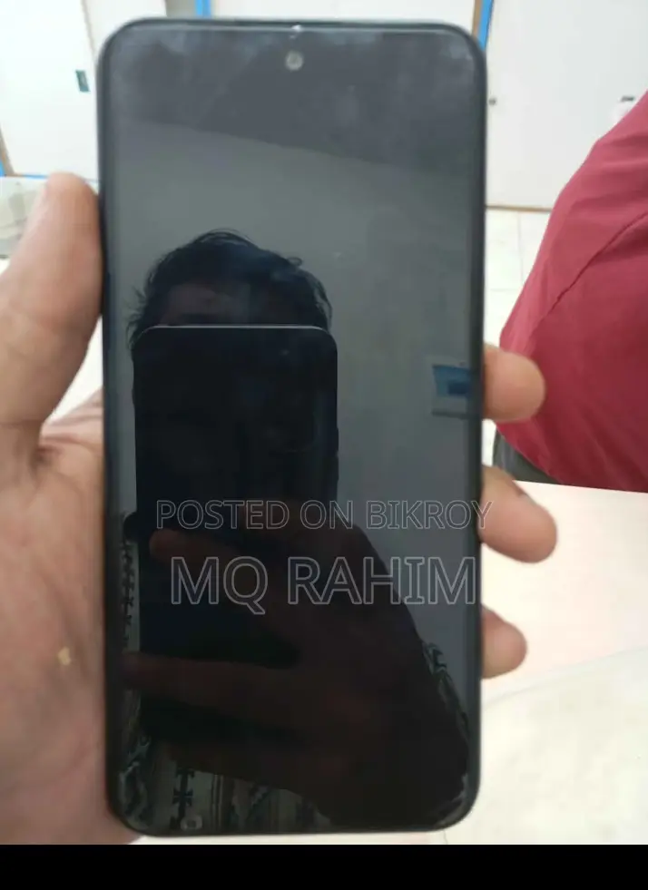 টেকনো স্পার্ক ৩০সি ১২৮ জিবি ব্ল্যাক