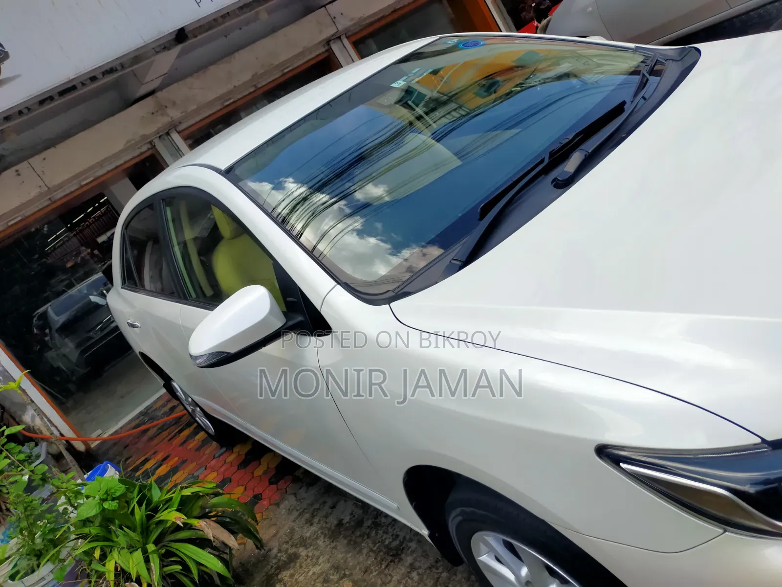টয়োটা প্রিমিও ২০২০ পার্ল