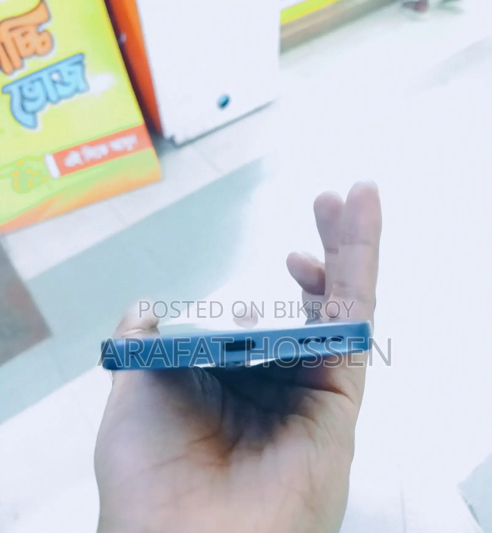 New Oppo A6 128 GB Blue