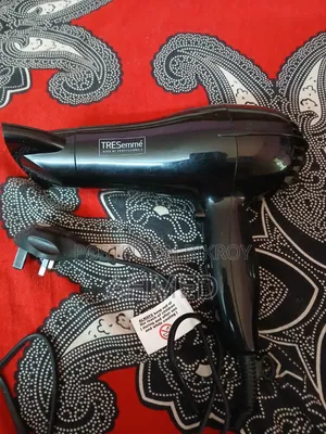 TRESemme Compact 2000 HAIR DRYER