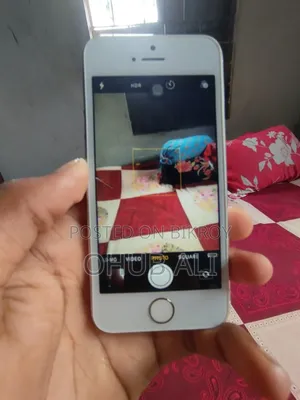 Apple iPhone 5s 16 GB White
