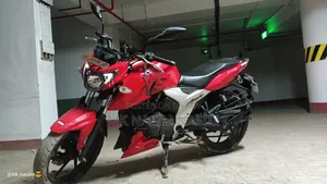 TVS Apache 160 4V 2019 Red