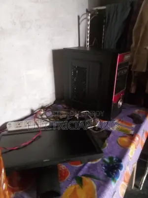 Desktop Computer MSI Model 6GB Intel Core I3 HDD+SSD 500GB