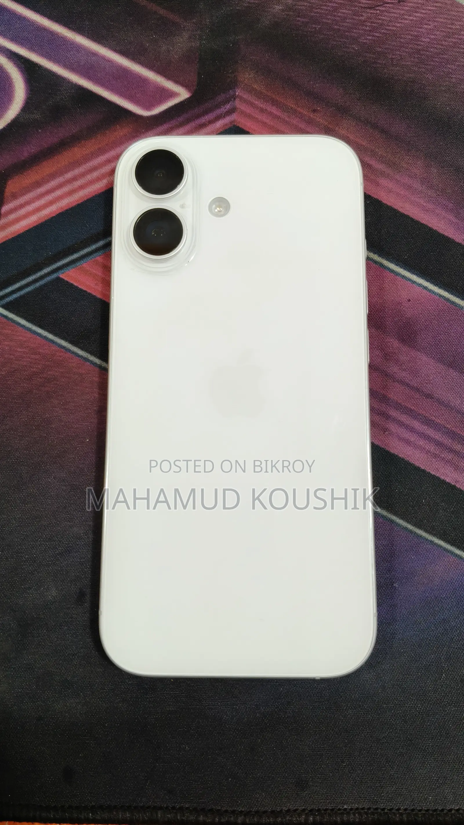 অ্যাপল আইফোন ১৭ ২৫৬ জিবি সিলভার