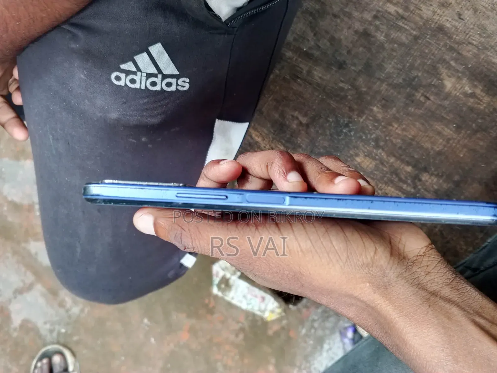 ভিভো ওয়াই২১ ৬৪ জিবি নীল