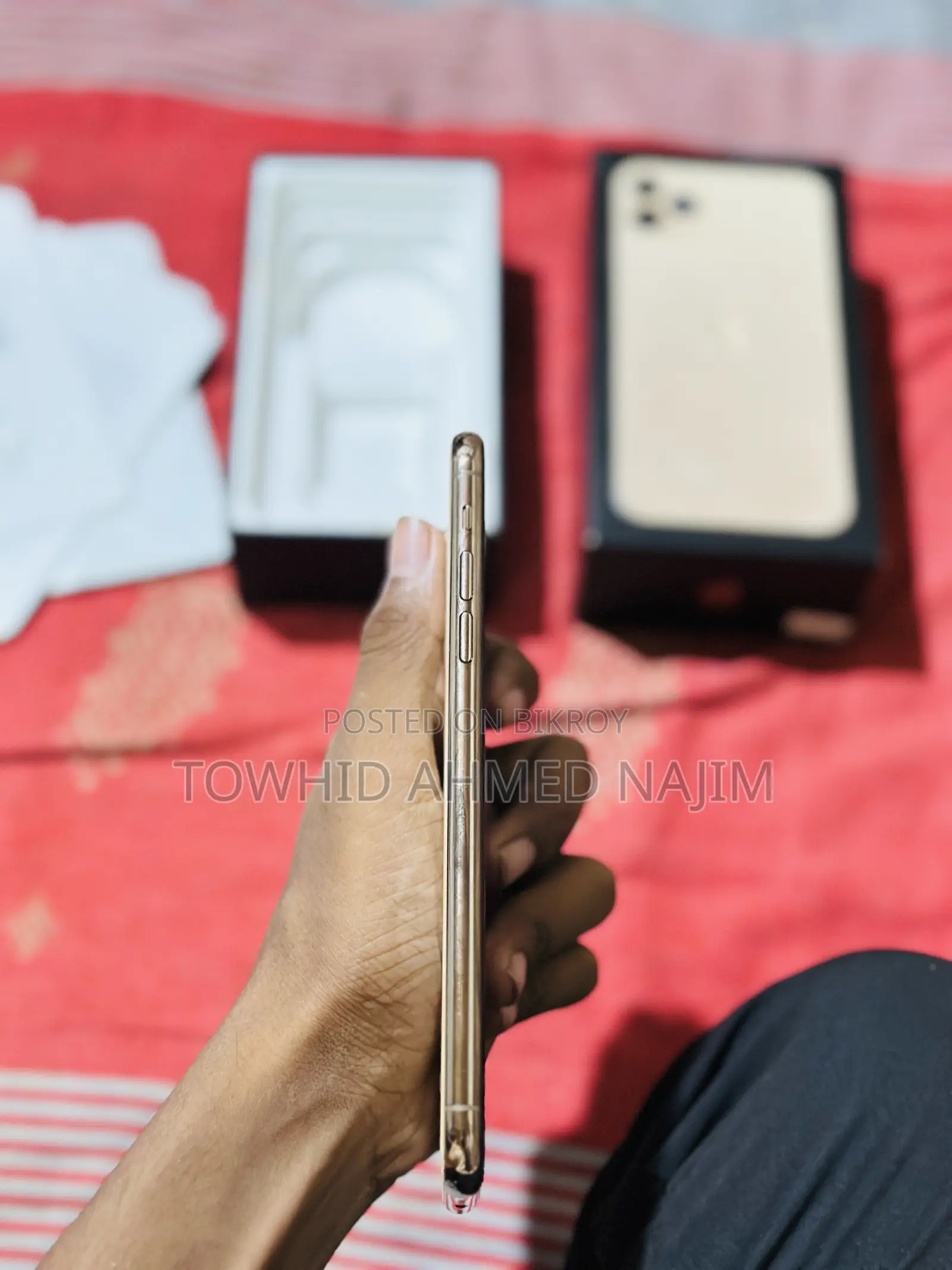 অ্যাপল আইফোন ১১ প্রো ম্যাক্স ২৫৬ জিবি রোজ গোল্ড