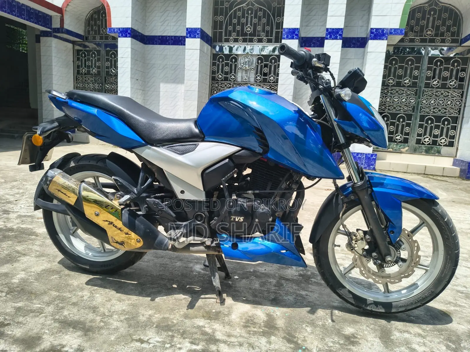 TVS Apache RTR 160 4V 2022 Blue