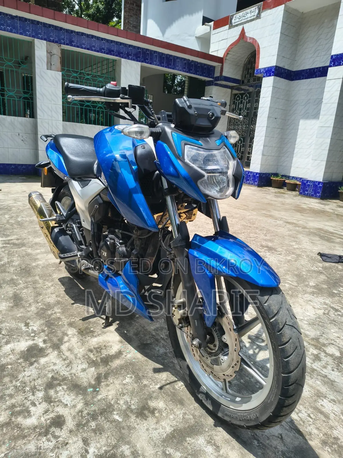 TVS Apache RTR 160 4V 2022 Blue