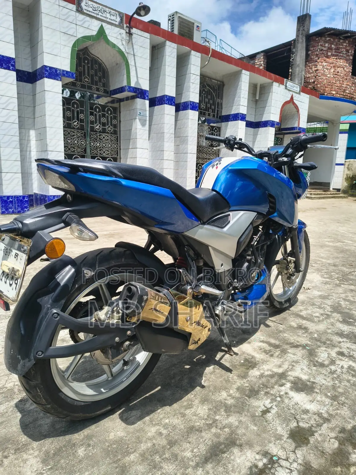 TVS Apache RTR 160 4V 2022 Blue