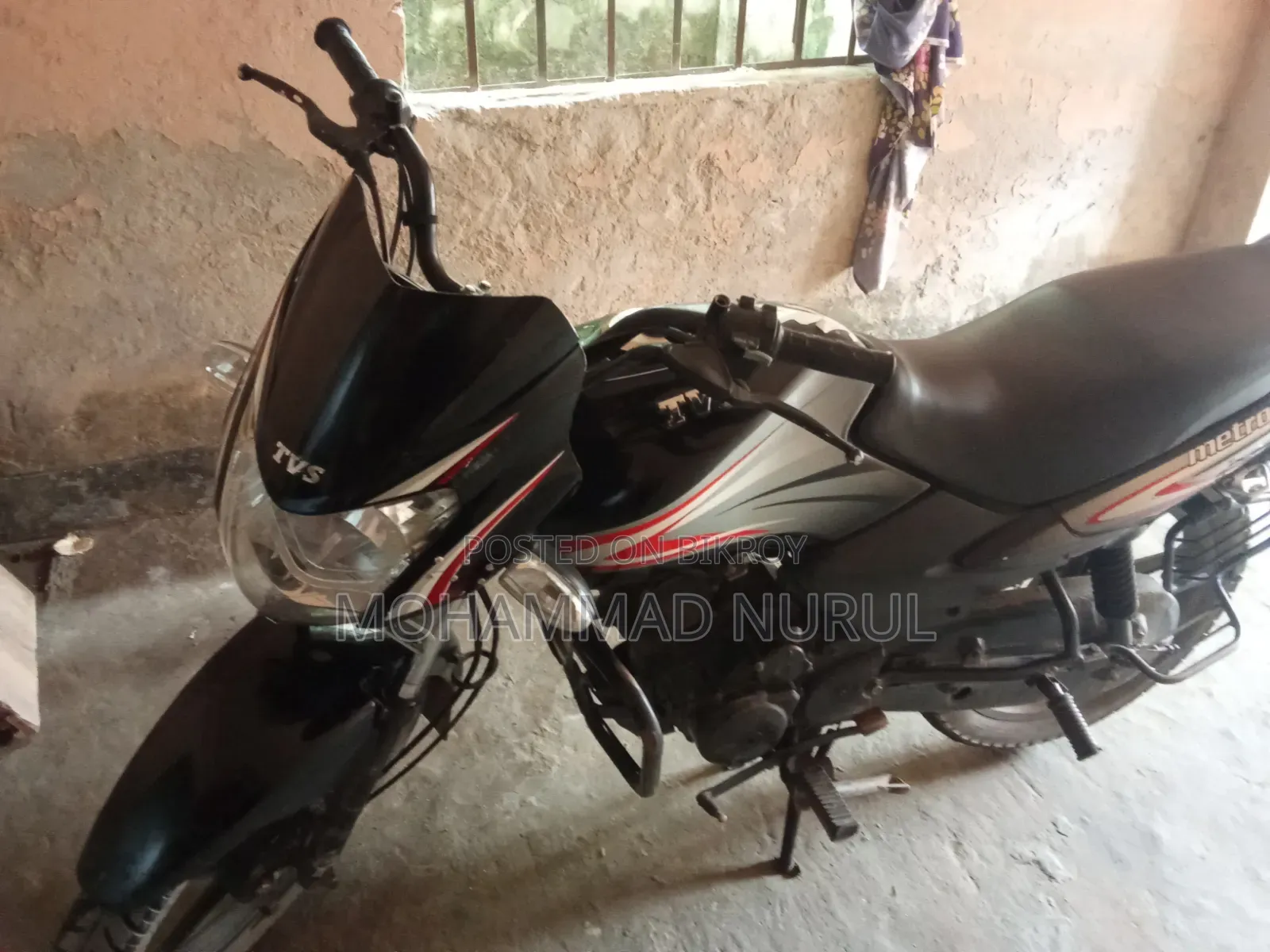 TVS Metro 2020 Black