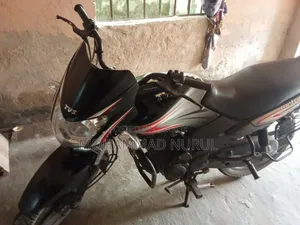 টিভিএস মেট্রো ২০২০ কালো