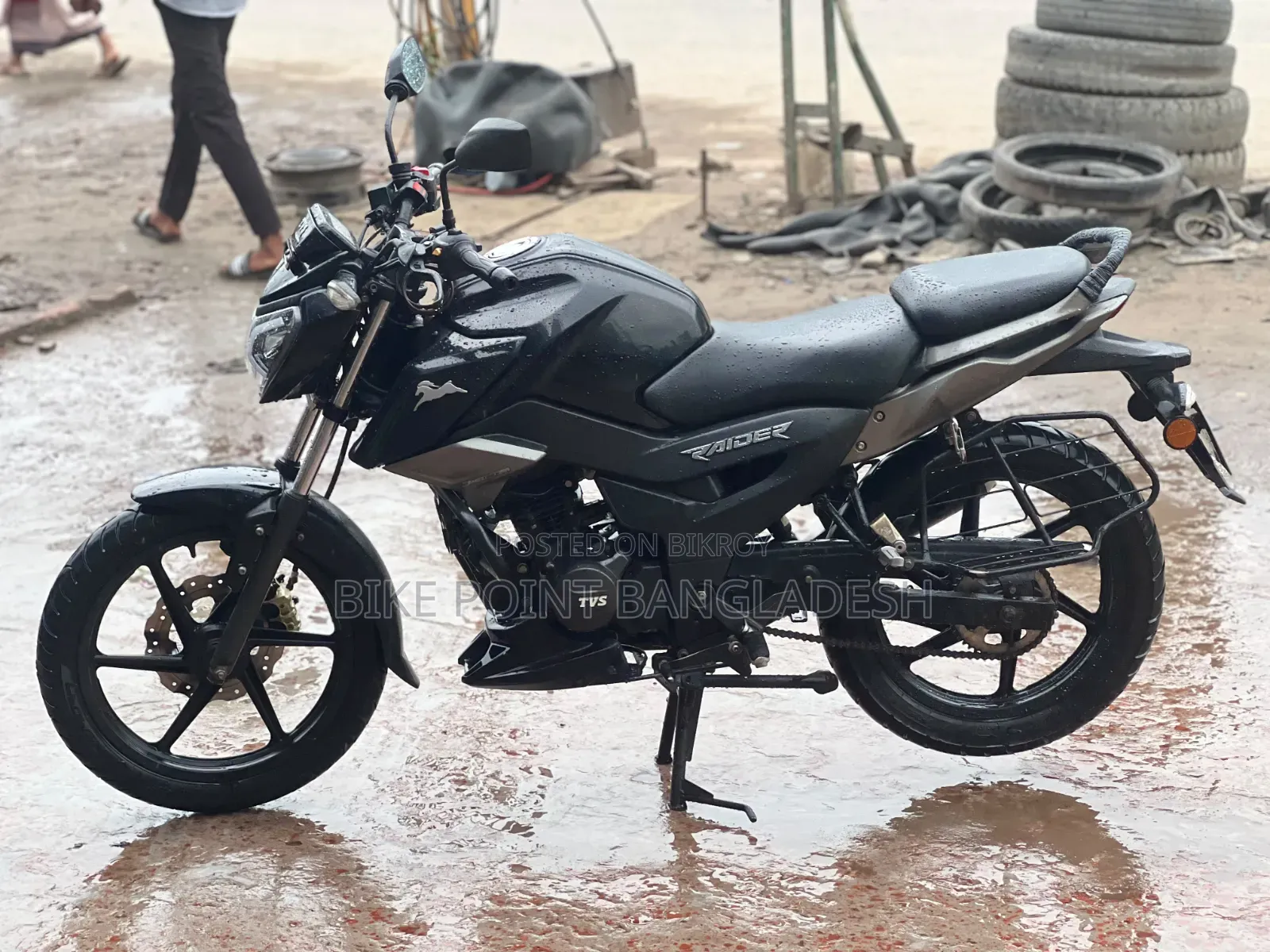 টিভিএস রাইডার ১২৫ ২০২২ কালো