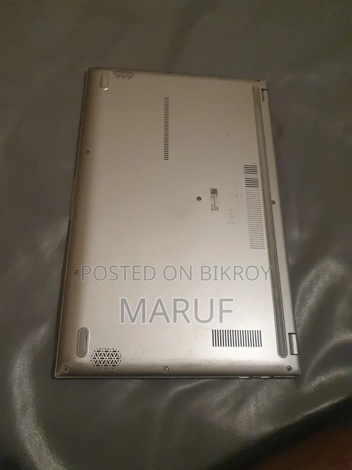 Laptop ASUS VivoBook F512DA 8GB Intel Core I3 SSHD+SSD 512GB