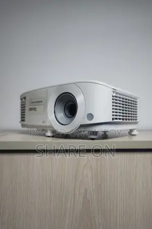 BenQ MX560 4000 ANSI Lumens XGA Business Projector
